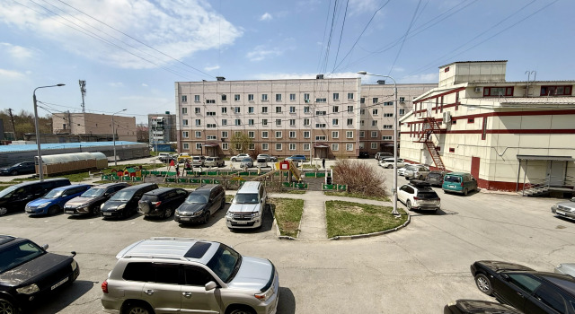 Квартира Рента 65 на Есенина 1