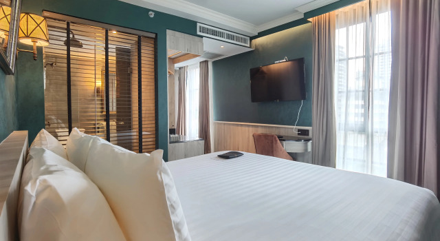 Двухместный Cabin Historic Montraj Coach Sukhumvit Bangkok