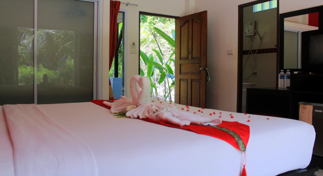Siva Buri Resort, Забронировать Курортный отель Отели Южного Таиланда с парковкой, Парковка