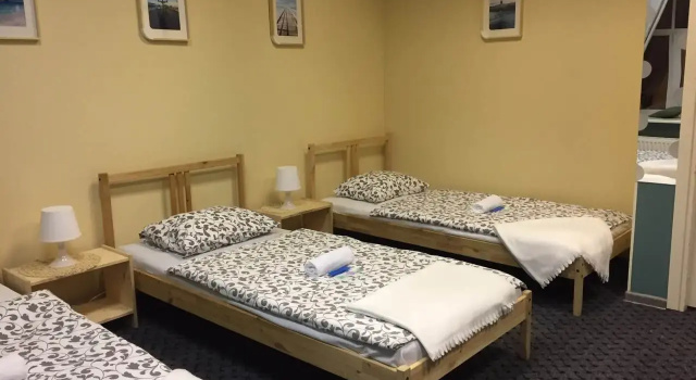 Кровать в общем номере (мужской номер) с видом на город Хостел LikeHomeHostel