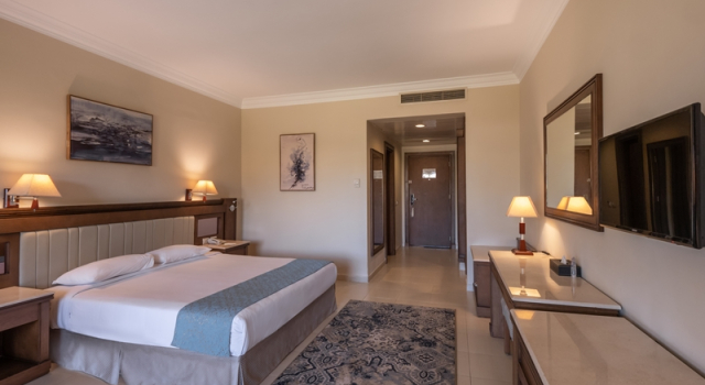 Номер Honeymoon Серенити Альфа Бич Резорт