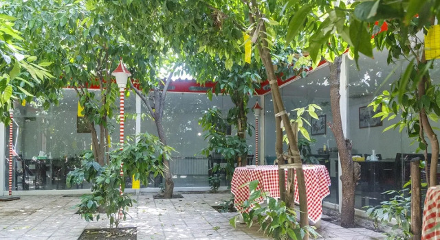 Karoon Hotel, Book Hotel 3-Star Hotels in Tehran, 3*