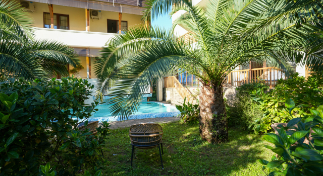 Курортный отель Keriya Hotel