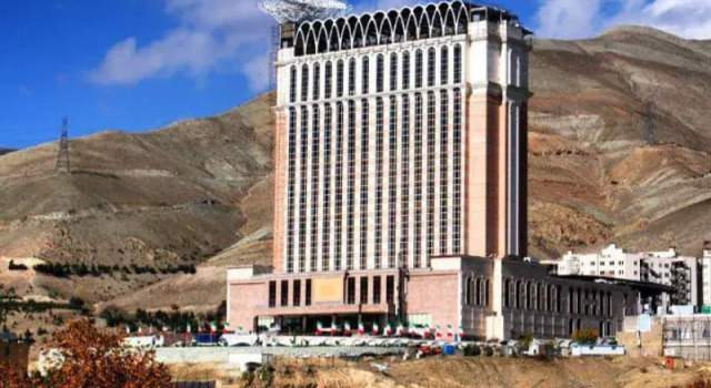 Espinas Palace Hotel, Book Hotel 4-Star Hotels in Tehran, 4*
