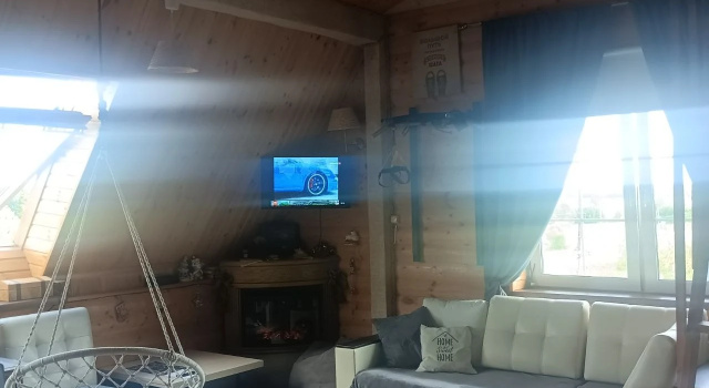 Uyutnaya Studiya okolo Gornolyzhnogo Kompleksa Sorochany Flat, Book Lejlighed Hoteller i Moskva oblast med parkering, Parkering