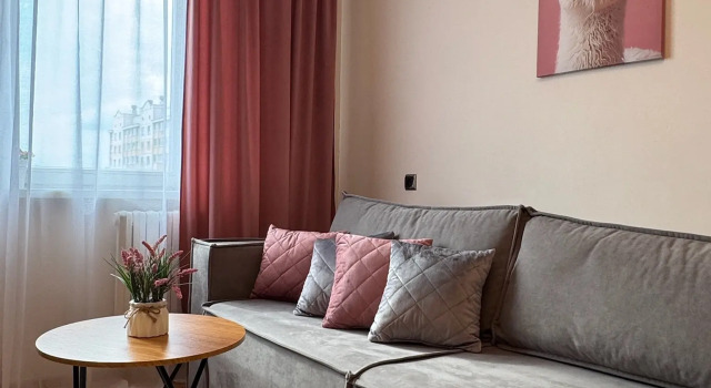 Pereulok Dzerzhinskogo 10 Apartments, Buchen Sie Ferienwohnung Hotels in Hrodsenskaja Woblasz mit Parkplatz, Parkplätze