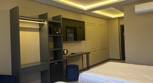 Отель Loft Plus