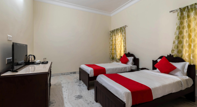 Номер Economy Отель Chandra Vilas Udaipur Heritage Stay