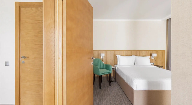 Люкс Рассвет с 2 комнатами с балконом Отель Miracleon Город Mira Family Resort & SPA Anapa 5*