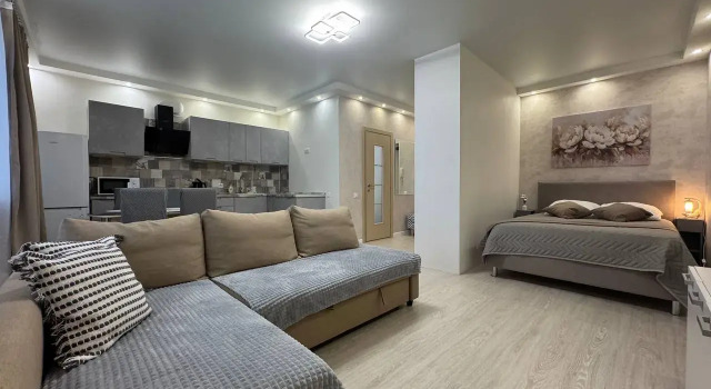 Studiya Ryadom S Akvaparkom Leto Flat, Réserver Appartement Hôtels à Tyumen Region avec parking, Parking