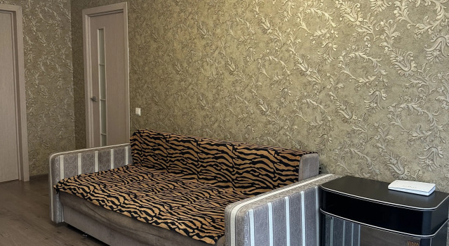 Trekhkomnatnaya V Tsentre Goroda Flat, Buchen Sie Ferienwohnung Hotels in Oblast Moskau mit Parkplatz, Parkplätze