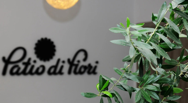 Patio Di Fiori Hotel, Book Hotel Billige hoteller i Lutsk