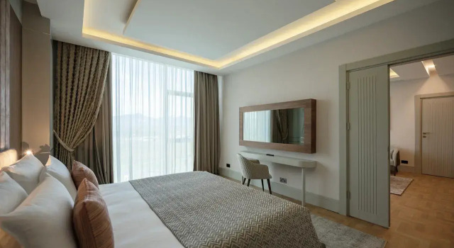 Люкс Deluxe Concorde Tower & Casino & Convention & Spa
