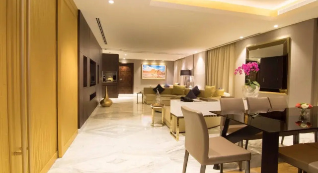 Четырёхместный люкс Royal Grand Millennium Muscat Apartments and Suites connected to Mall