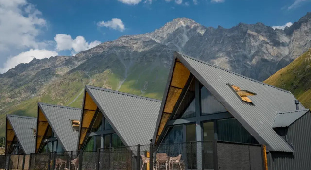 Targmani Cottages Kazbegi, Rezerwuj Willa Hotele w Mtkheta-Mtianeti z basenem, Basen
