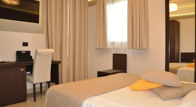 Double Junior Suite with balcony BHB Hotel