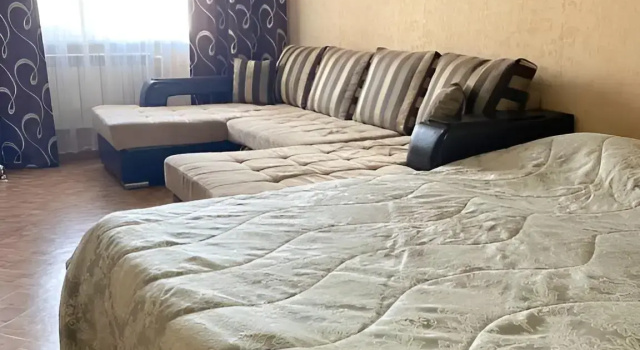 U Parka Pobedy Flat, Prenota Appartamento Hotel a Tatarstan con parcheggio, Parcheggio
