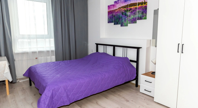 Komnata #72 Living quarters, Prenota Hotel Hotel a Central Russia con parcheggio, Parcheggio