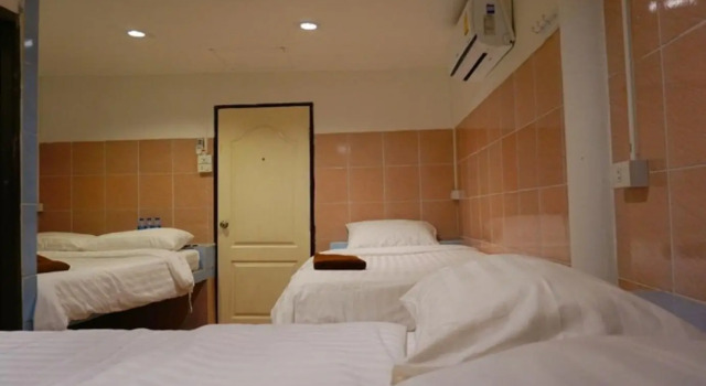 Семейный номер Standard с красивым видом из окна Phangan Mantra Inn