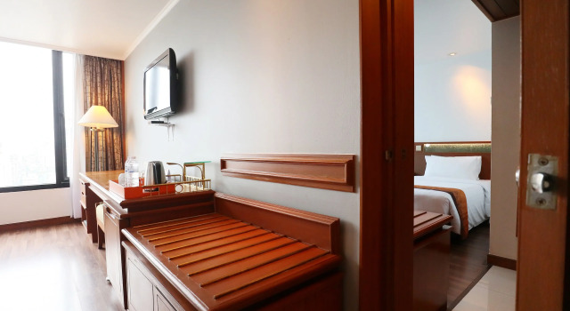 Family & Friend Connecting номер Superior Bangkok Hotel Lotus Sukhumvit 33 by Compass Hospitality