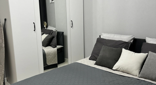 Uyutnaya Ne Daleko Ot Tsentra Goroda Flat, Rezervovat Apartmán Hotely v Novgorodská oblast s parkováním, Parkování