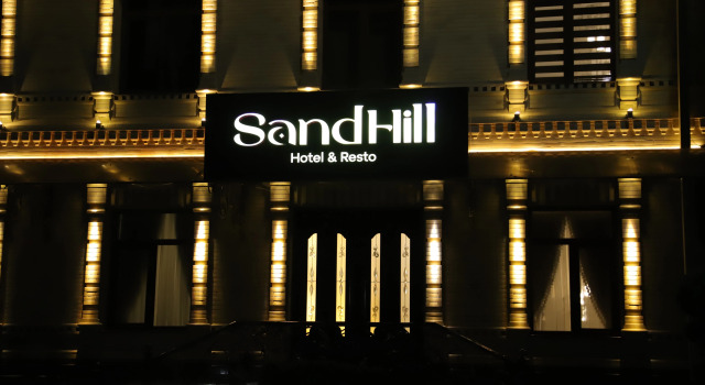 Отель Sandhill Hotel&Resto