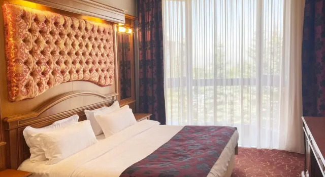 Отель Hotel Russia