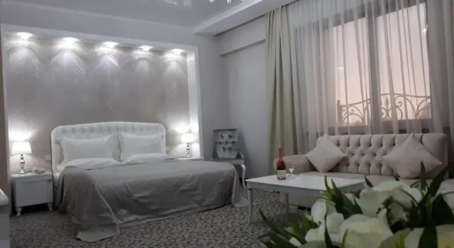 Двухместный люкс Plaza Hotel Almaty