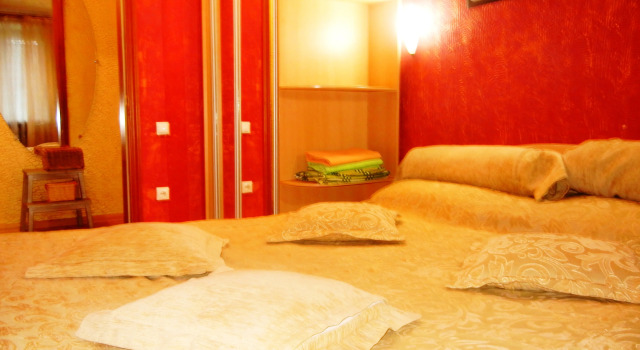 Na Kosmonavtov Apartments, Prenota Appartamento Sovetsky district 