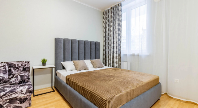 Апартаменты DreamHouse на Парниковой 6, Забронировать Апартаменты/квартира Отели Городского округа Екатеринбурга - Северный управленческий округ с парковкой, Парковка