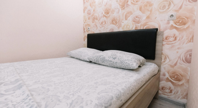 Semeynaya Odnokomnatnaya - 177 Flat, Prenota Appartamento Hotel a Central Russia con parcheggio, Parcheggio