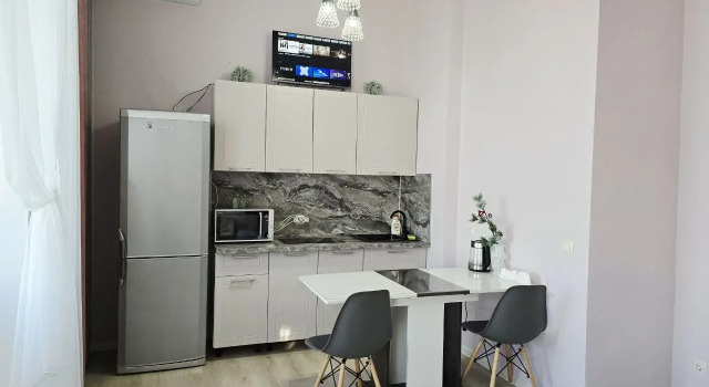 Na Bazarnoy Ploschadi S Vidom Na Prud 25 Etazh Flat, Prenota Appartamento Hotel a Udmurtia con parcheggio, Parcheggio