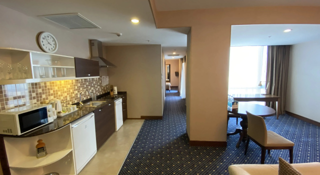 Двухместный Люкс с кухней Представительский Parkside Hotel & Apartments