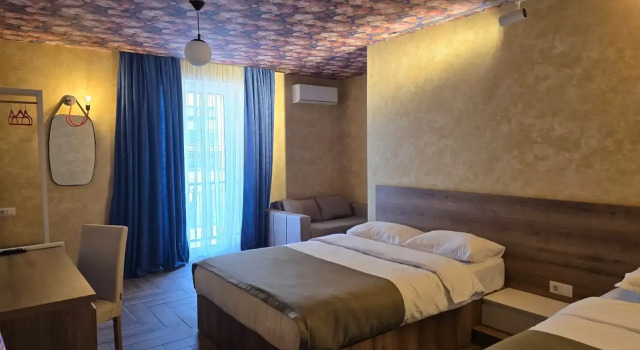 Hotel Nutsa in old Tbilisi, Забронировать Отель Отели Тбилиси с парковкой, рядом с Авлабари, Парковка