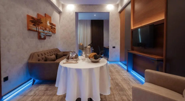 Двухместный полулюкс Midtown Hotel Baku