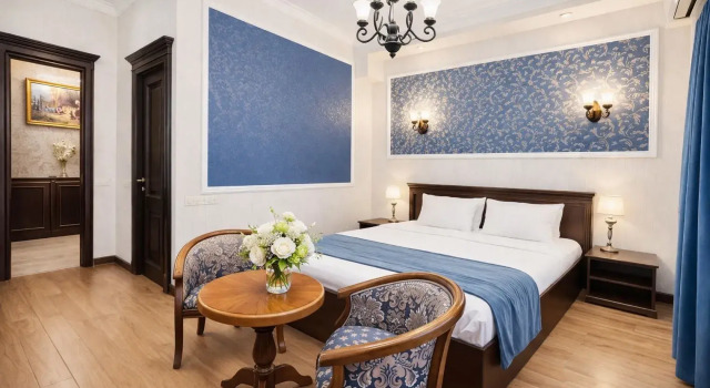 Deluxe Doppel Zimmer mit Blick auf den Innenhof RR Boutique Hotel