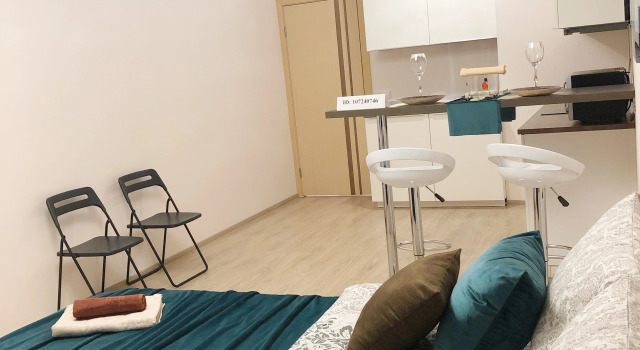 Crystal House Apartments