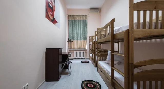 Кровать в общем номере Dja Hostel
