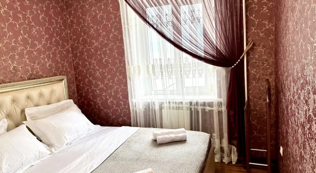 Квартира Гаджиева 164