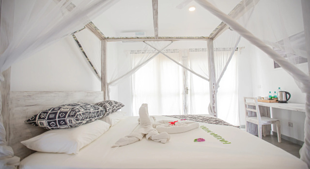 Двухместный номер Standard с балконом и с частичным видом на море AHG Lion Beach Resort