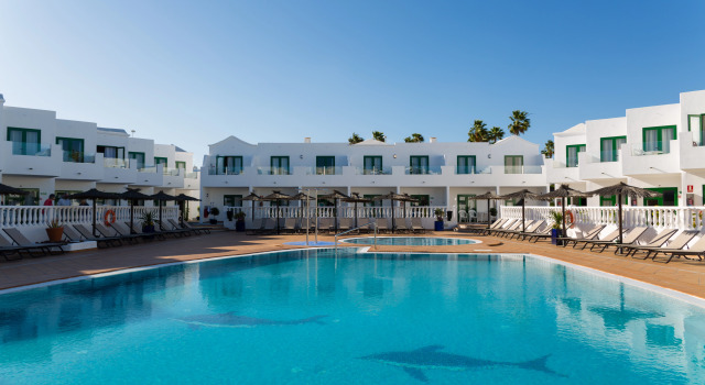 Las Adelfas Apartments