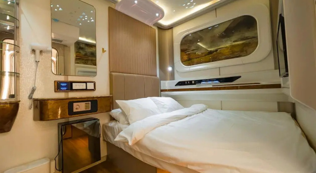 Deluxe Doppel Zimmer CAPS LOCK Future Hotel