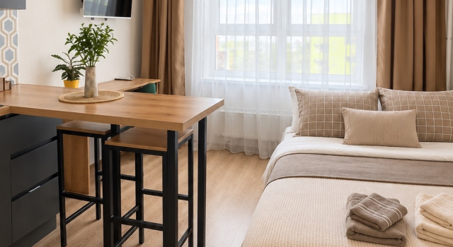 Ne Vopros Na Leskova 42 Apartments, Đặt Căn hộ Khách sạn ở Golden Ring có chỗ đỗ xe, Bãi đậu xe