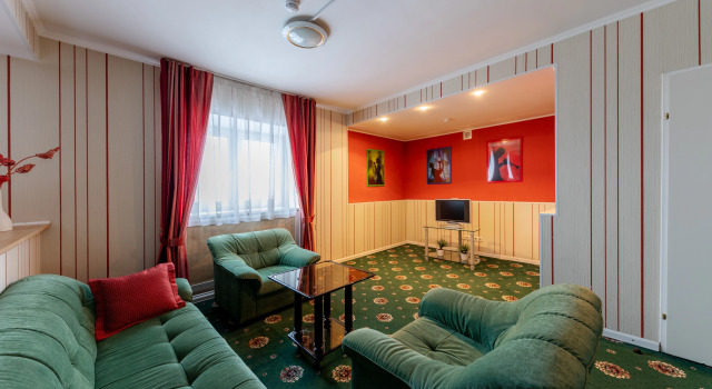 Dobbelt juniorsuite med byudsigt Aliot Hotel