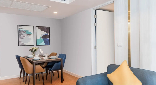 Номер Deluxe с 2 комнатами Отель Amanta Hotel & Residence Sathorn