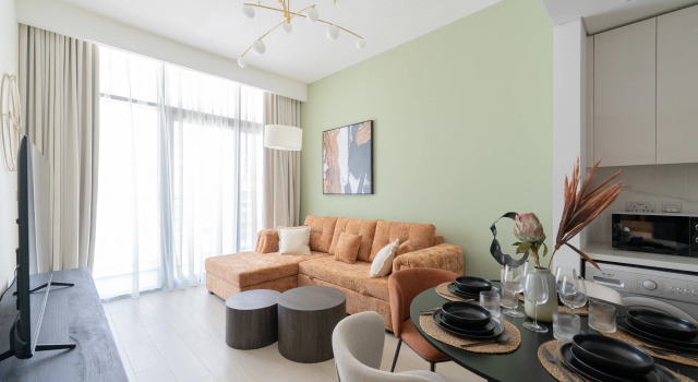 Апартаменты A New Designer in Meydan | Azizi Riviera, Забронировать Апартаменты/квартира Отели Дубая с бассейном, Бассейн