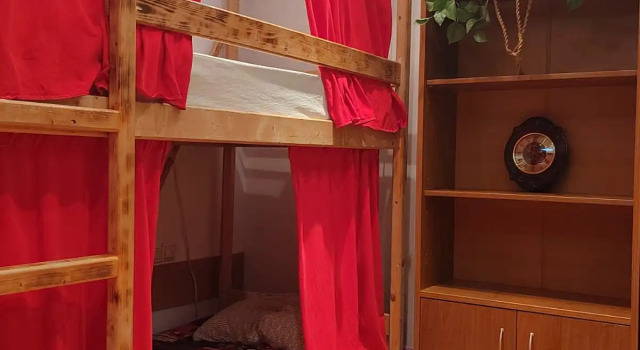 Кровать в общем номере Меблированные комнаты Littlehotel