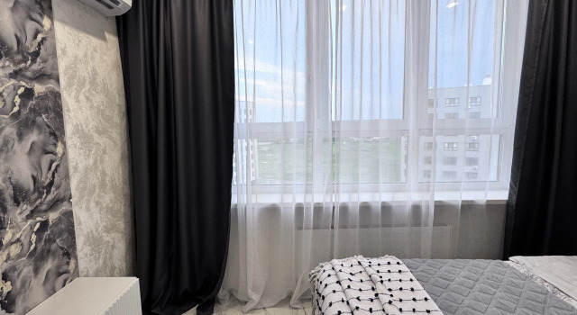 Uyutnaya U Aeroporta Flat, Prenota Appartamento Hotel a Tyumen Region con parcheggio, Parcheggio