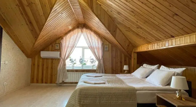 Трёхместный номер Comfort Мансарда с красивым видом из окна Гостиница в Коломне
