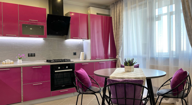 Komfortnaya Kravc Grupp Flat, Reserva ahora Apartamento Hoteles en Rusia Central con aparcamiento, Aparcamiento